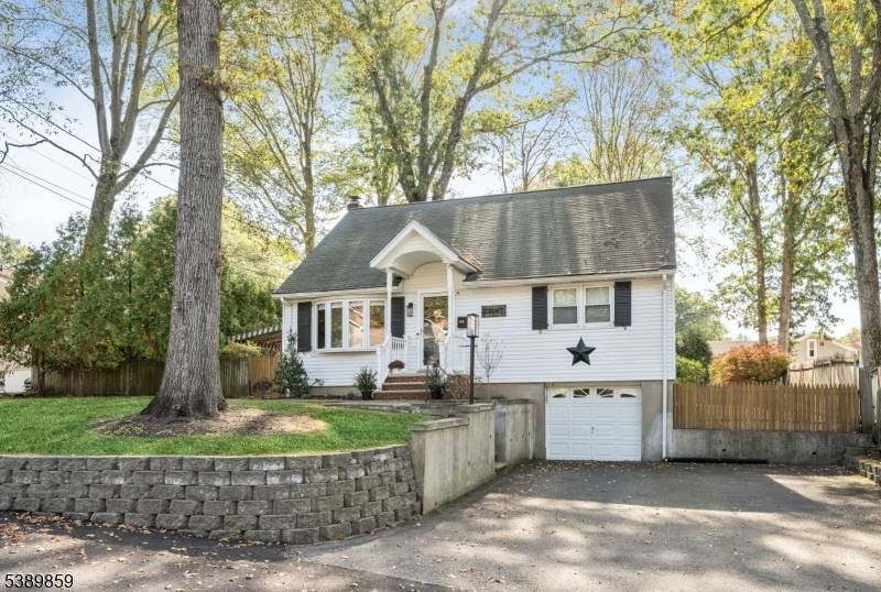 Beautifully Updated and Move In Ready !