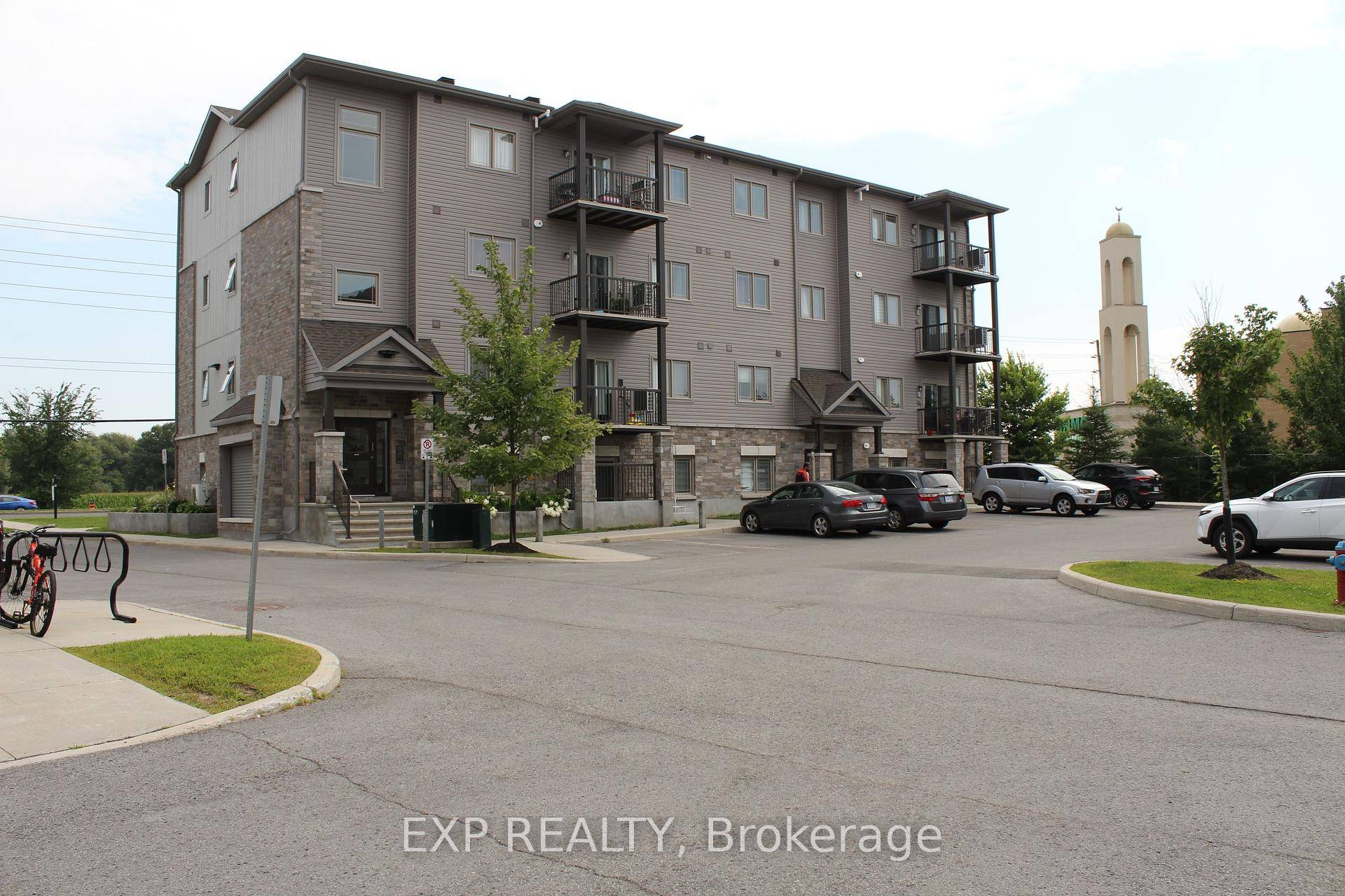 RARELY OFFERED ! This Stunning 2 Bed amp ; 2 Bath Lower Level Unit in Barrhaven with Modern Finishes and Private Porch Will Not Disappoint.