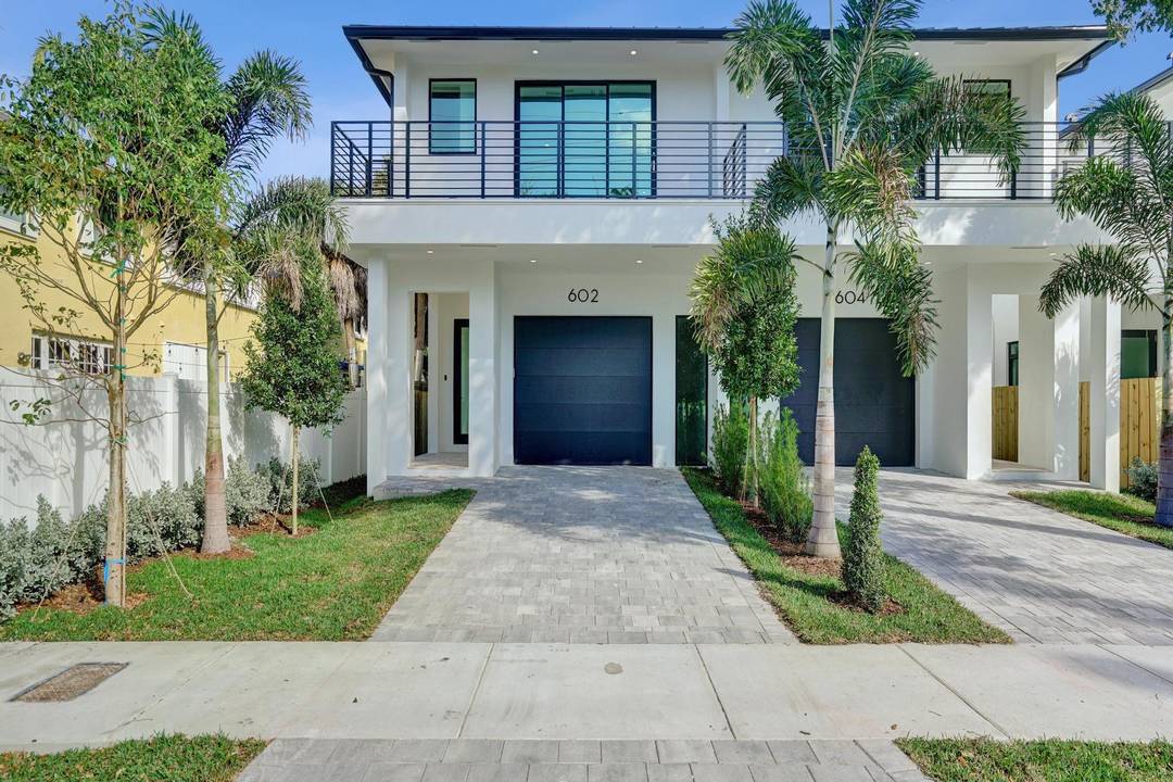 Experience modern Fort Lauderdale living in this brand new luxury townhome.