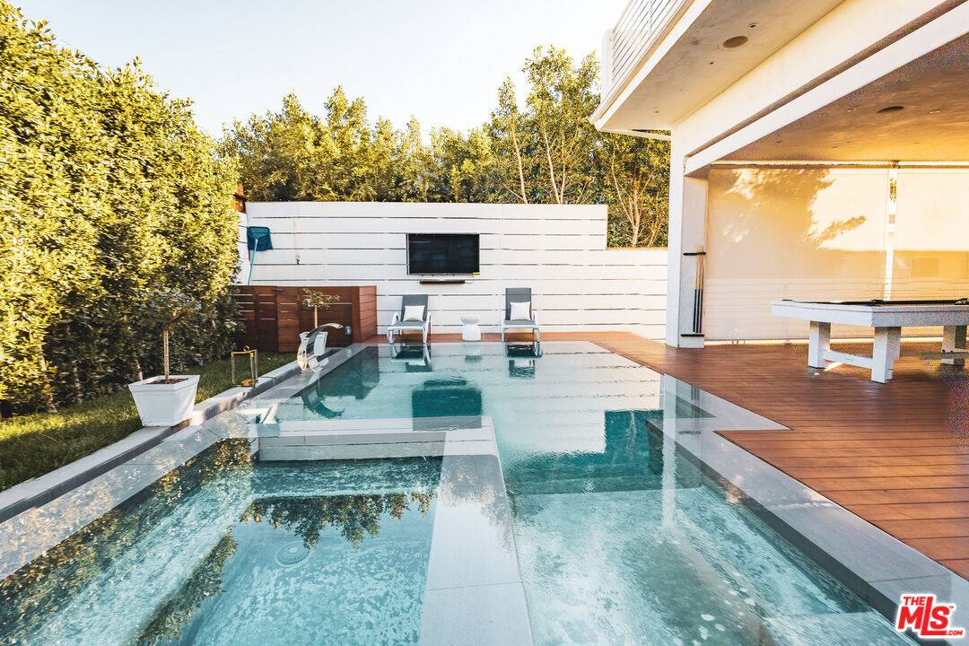 748 N Detroit St 5BR Hollywood Hills East La