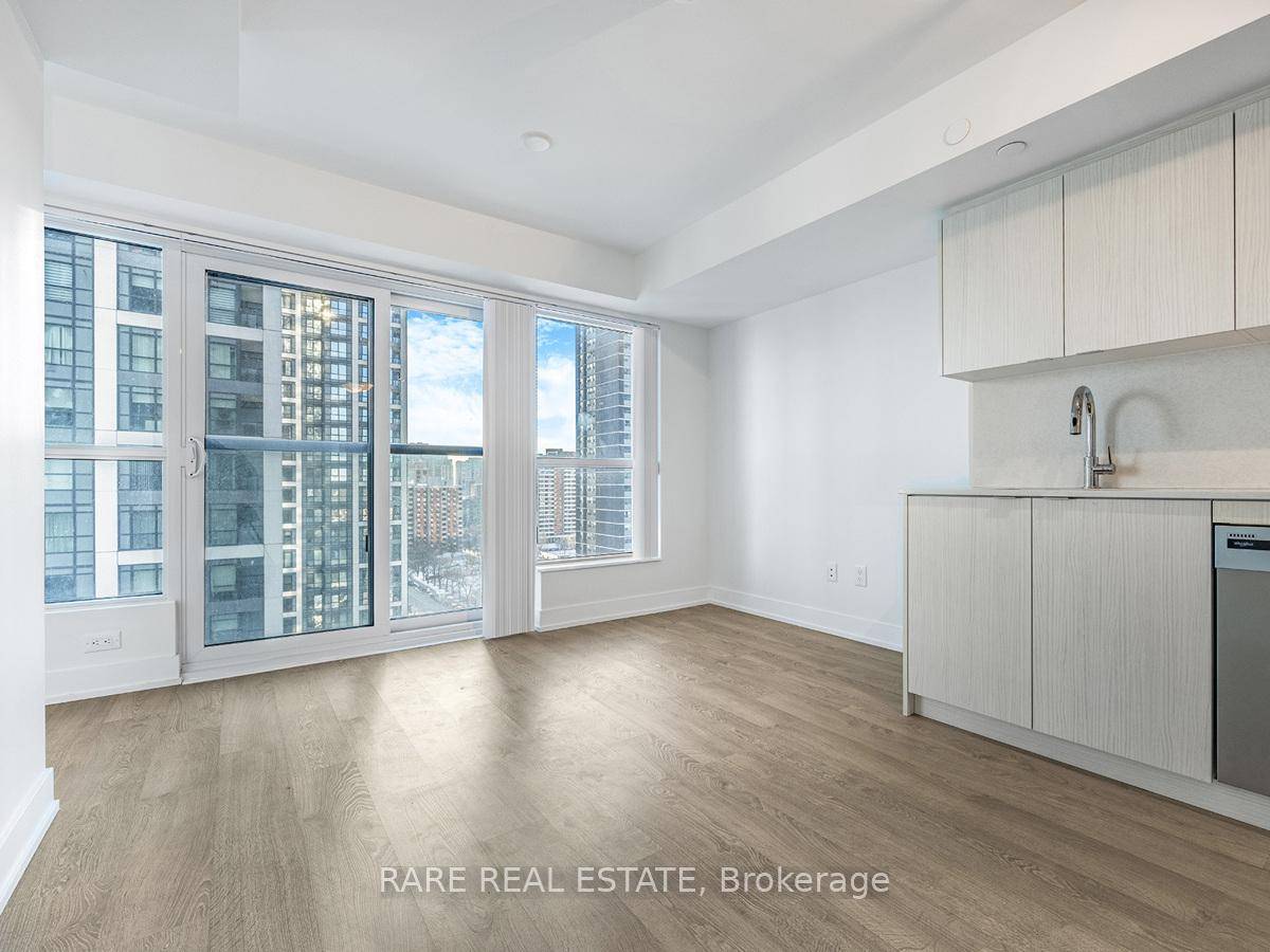 Gorgeous Tridel built 1 bdrm at Bloor Islington.