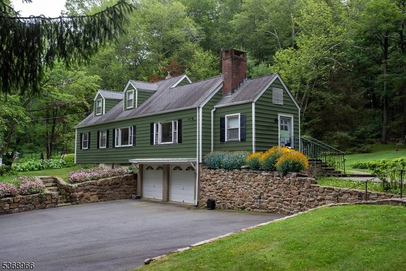 One of a kind opportunity awaits you in picturesque Chester Township.