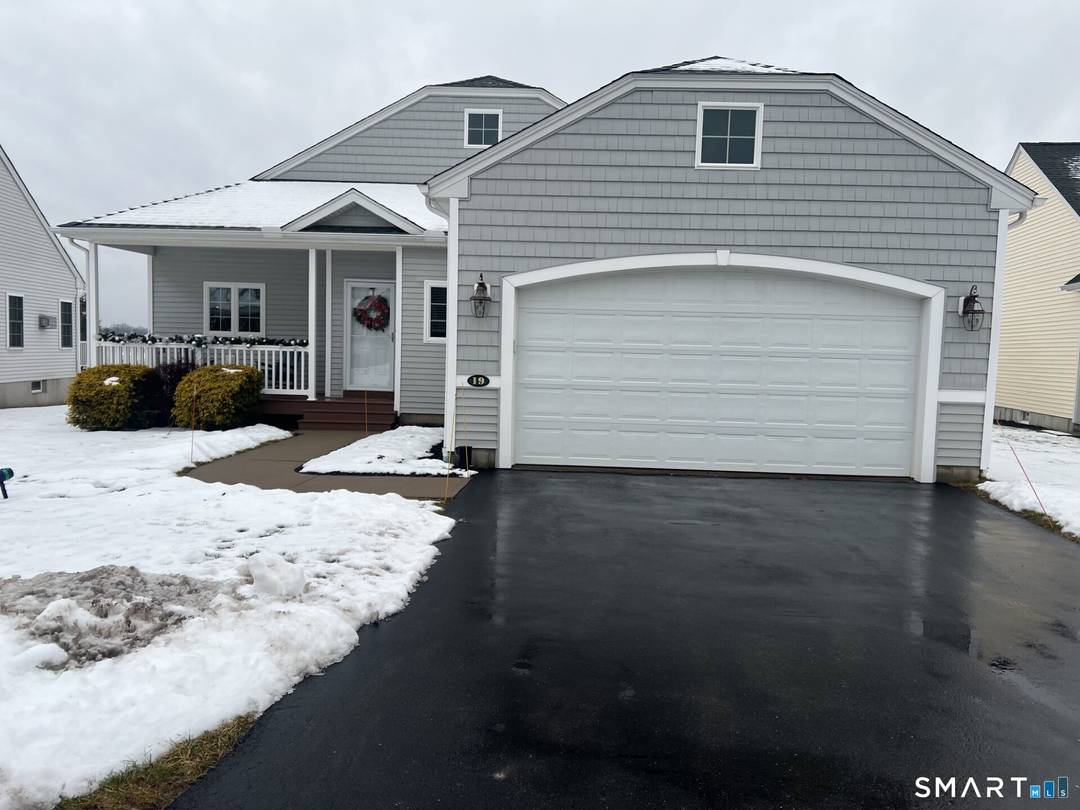 Welcome to The Village at Coleman Farms, a desirable and sought after 55 active adult community.