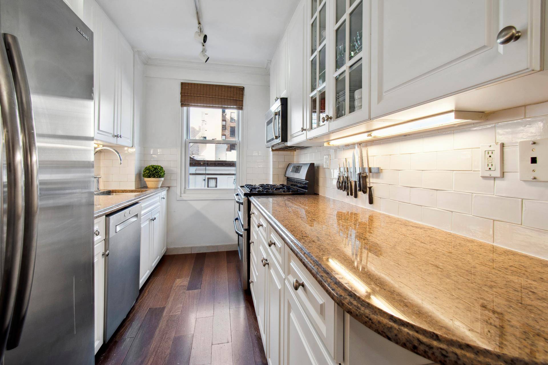 Discover luxurious city living in this rare and spacious 3 bedroom, 2.