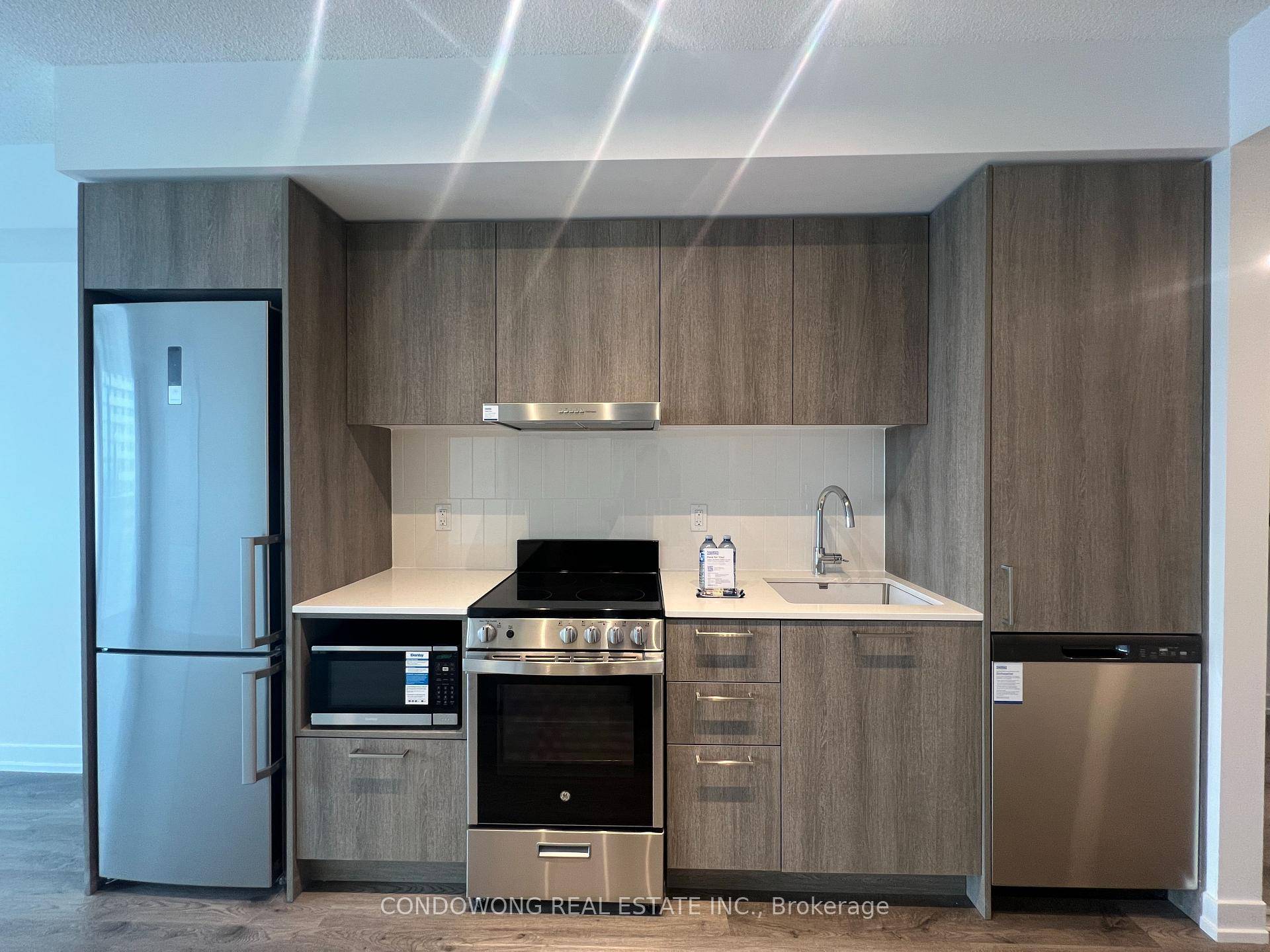 Step into this fresh, never lived in 1 bedroom, 1 bath suite on the 40th floor of Festival Condos.