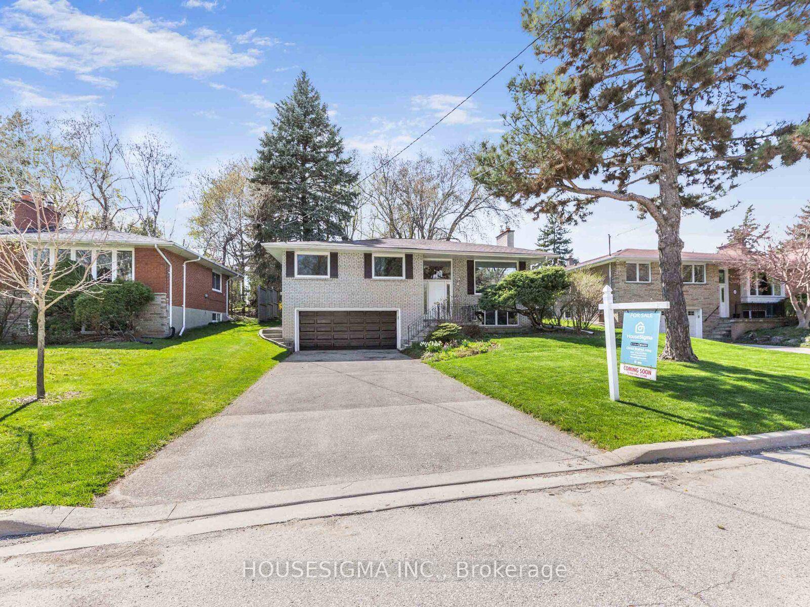 Welcome to a rare opportunity to own a beautifully renovated bungalow in the heart of the highly coveted Bayview Village community, surrounded by multi million dollar estates and nestled on ...