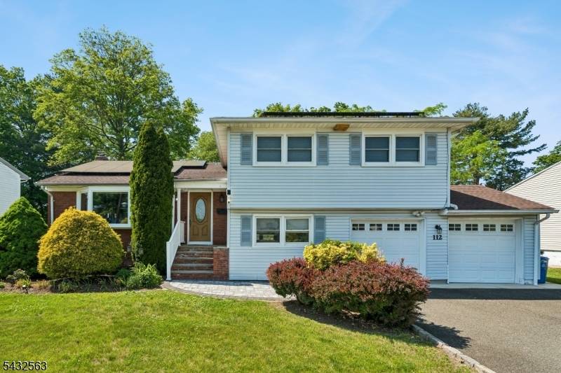 Located in a prime location, this spacious and well maintained split level home offers 5 bedrooms, 3 full baths, and a 2 car garage with the perfect blend of comfort, ...