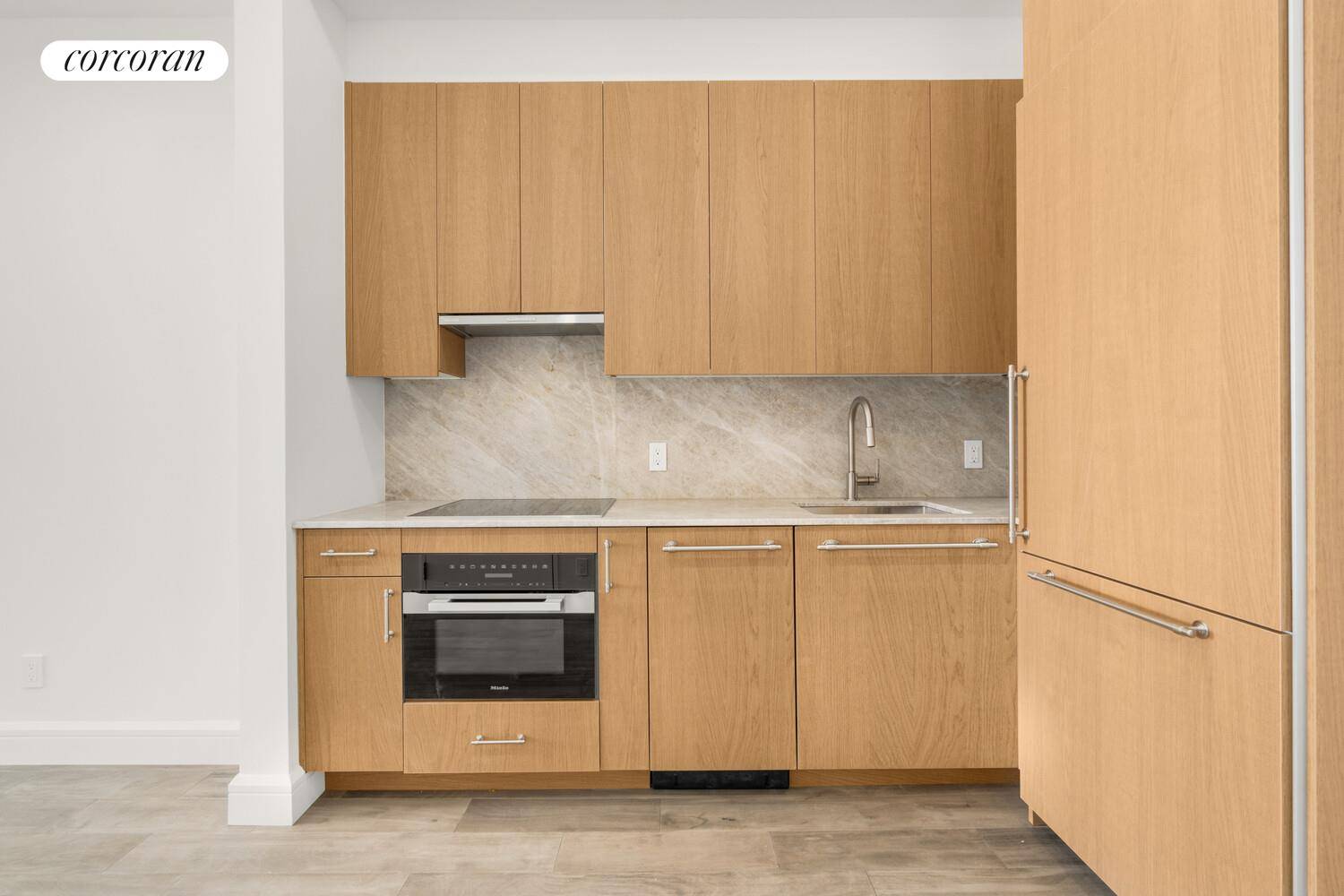 Residence 1404 at 88 Lexington Avenue is a bright and airy newly renovated studio offering sun drenched skyline views and refined contemporary finishes throughout.