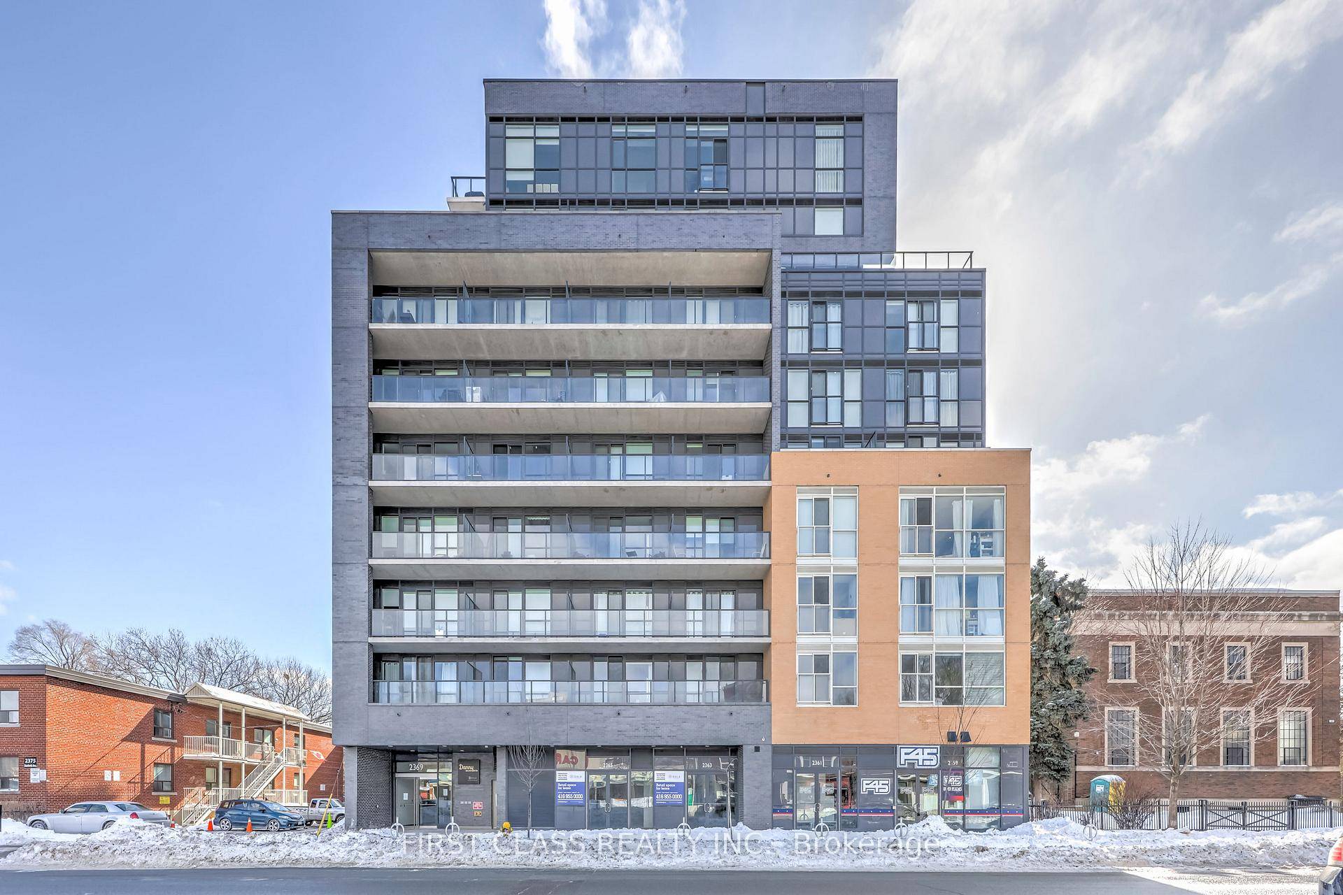 Live in a brand new home in a great neighborhood in Danforth.