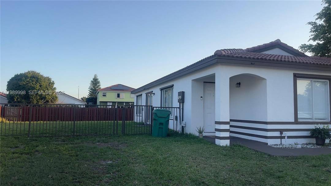 10, 000. 00 Sellers credit for buyers closing cost at closing.