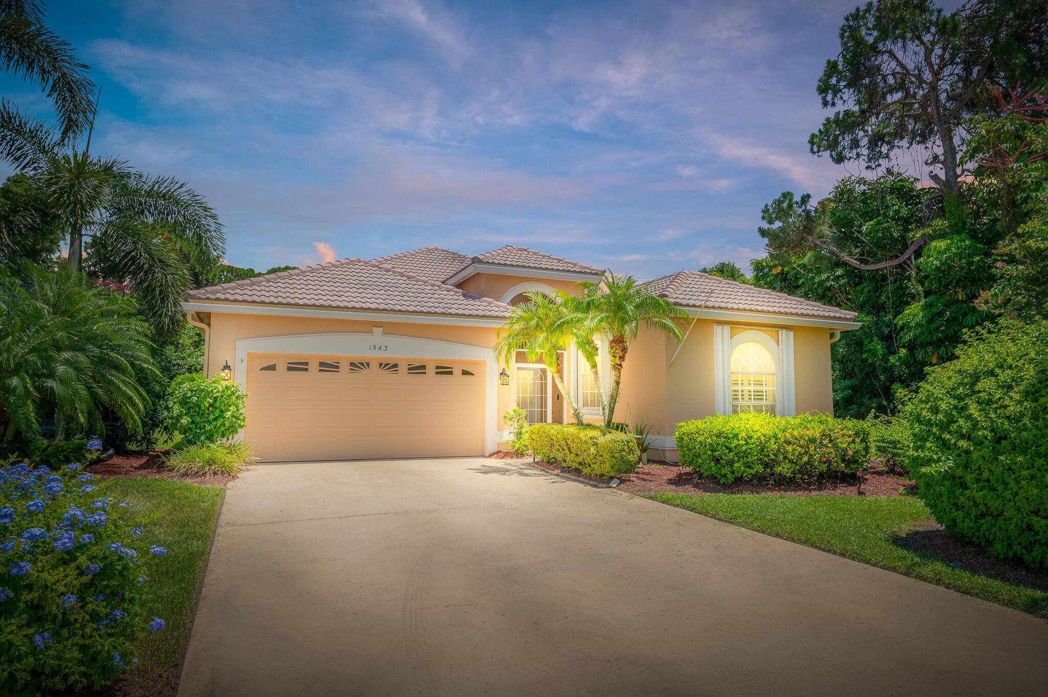 Charming Oasis in Ballantrae !