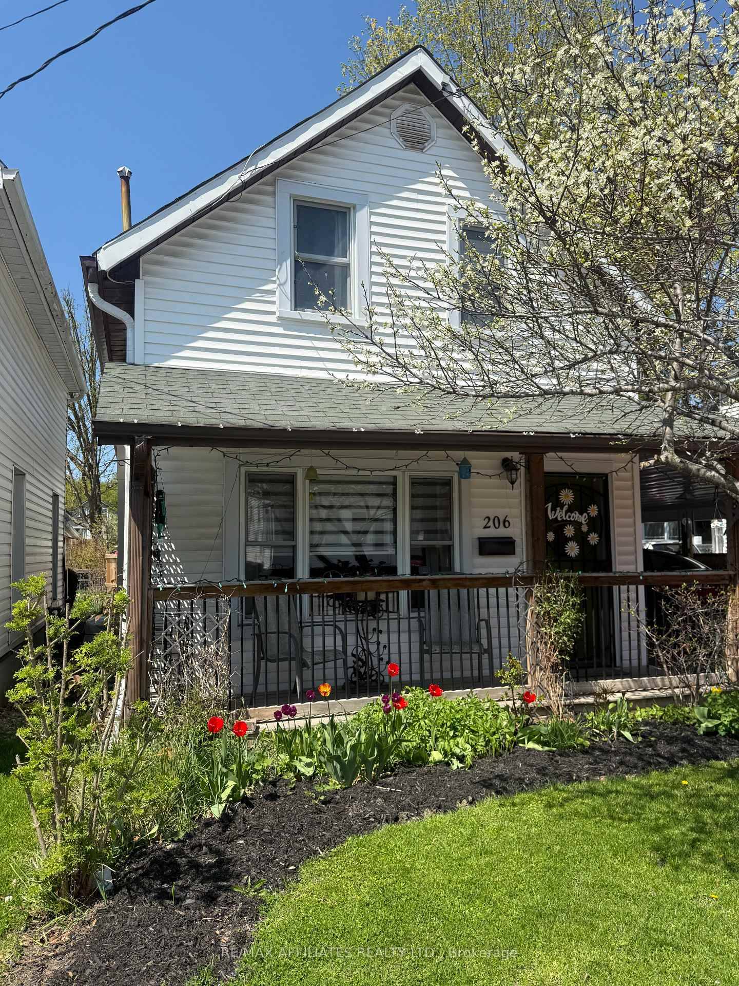 This home is a perfect opportunity for affordable homeownership.