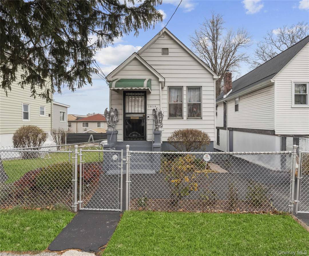 Charming single family home featuring 2 bedrooms with potential for a 3rd, plus a den perfect for a home office or extra living space.