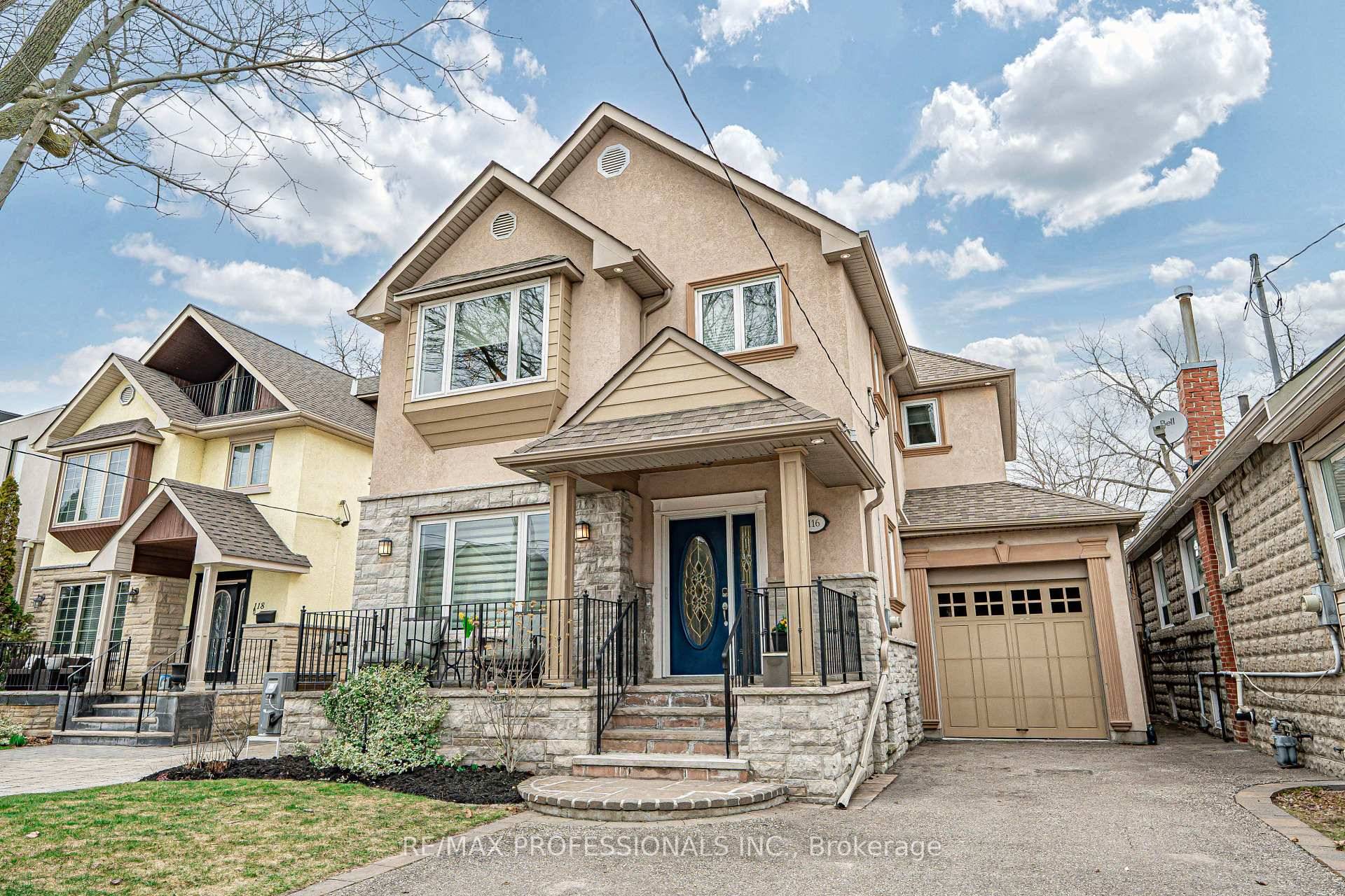 This beautiful home in the lakeside community of New Toronto is perfectly situated on a sought after street that runs right along the lake !