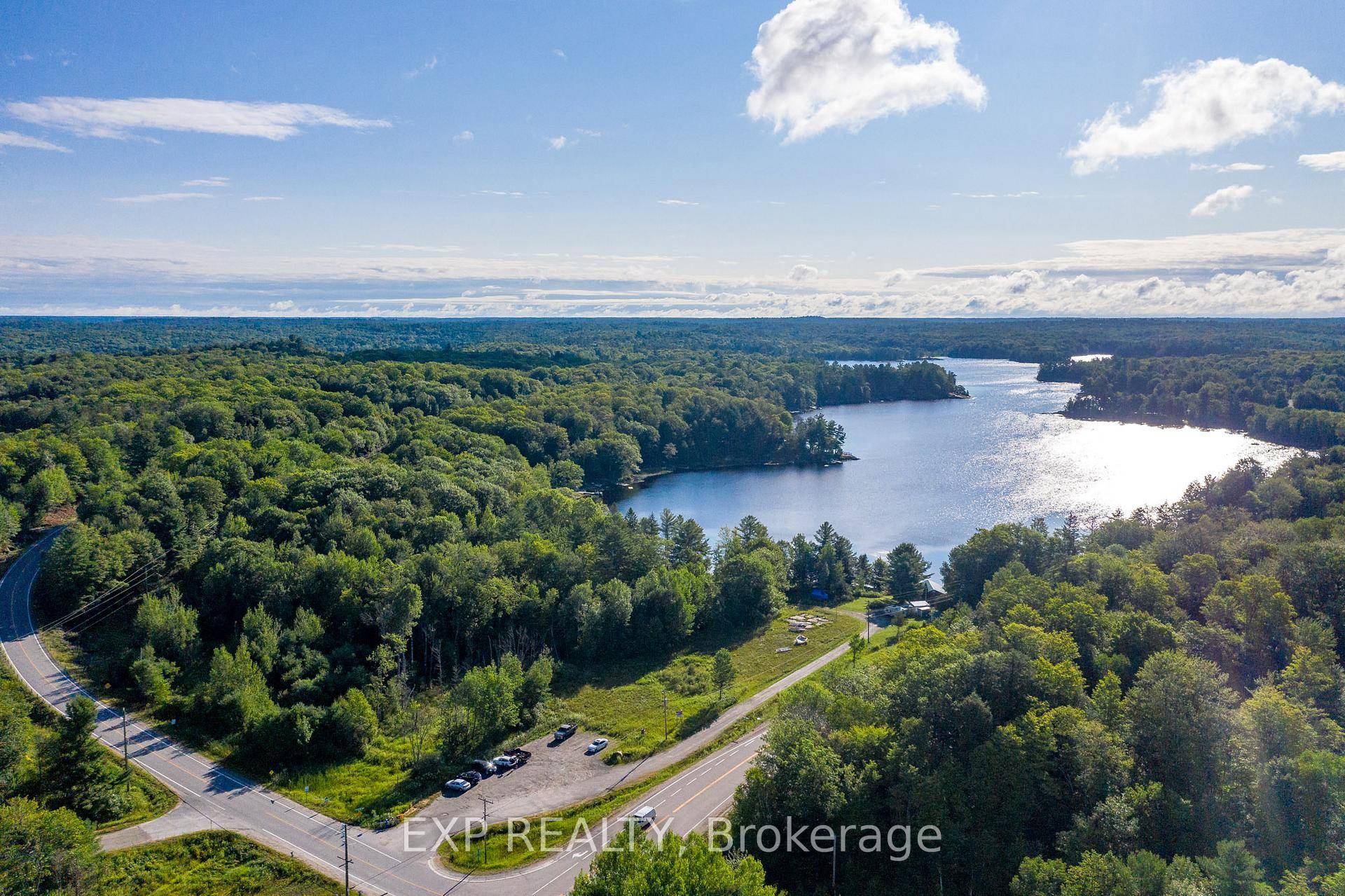 Just 2 hours north of Toronto, you can enjoy a private beach overlooking Brandy Lake with over 370 Ft.