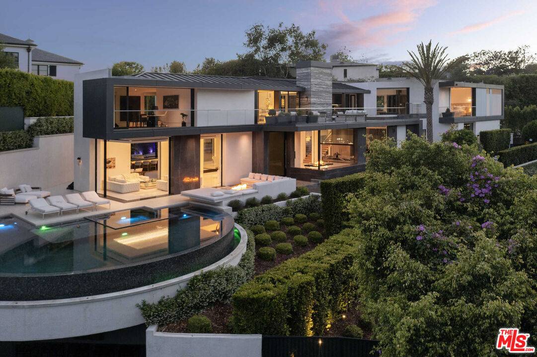 1029   HANOVER DR Beverly Hills LA