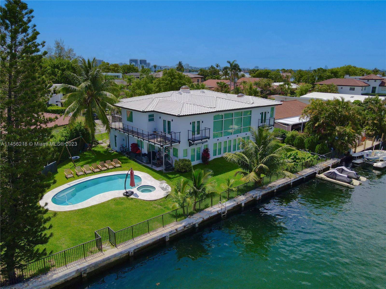 Magnificent two story waterfront home on the Keystone Islands, fully furnished under roof 6, 300 sf living area with 8beds 6baths office, pool, jacuzzi, sauna, movie theater poker room.