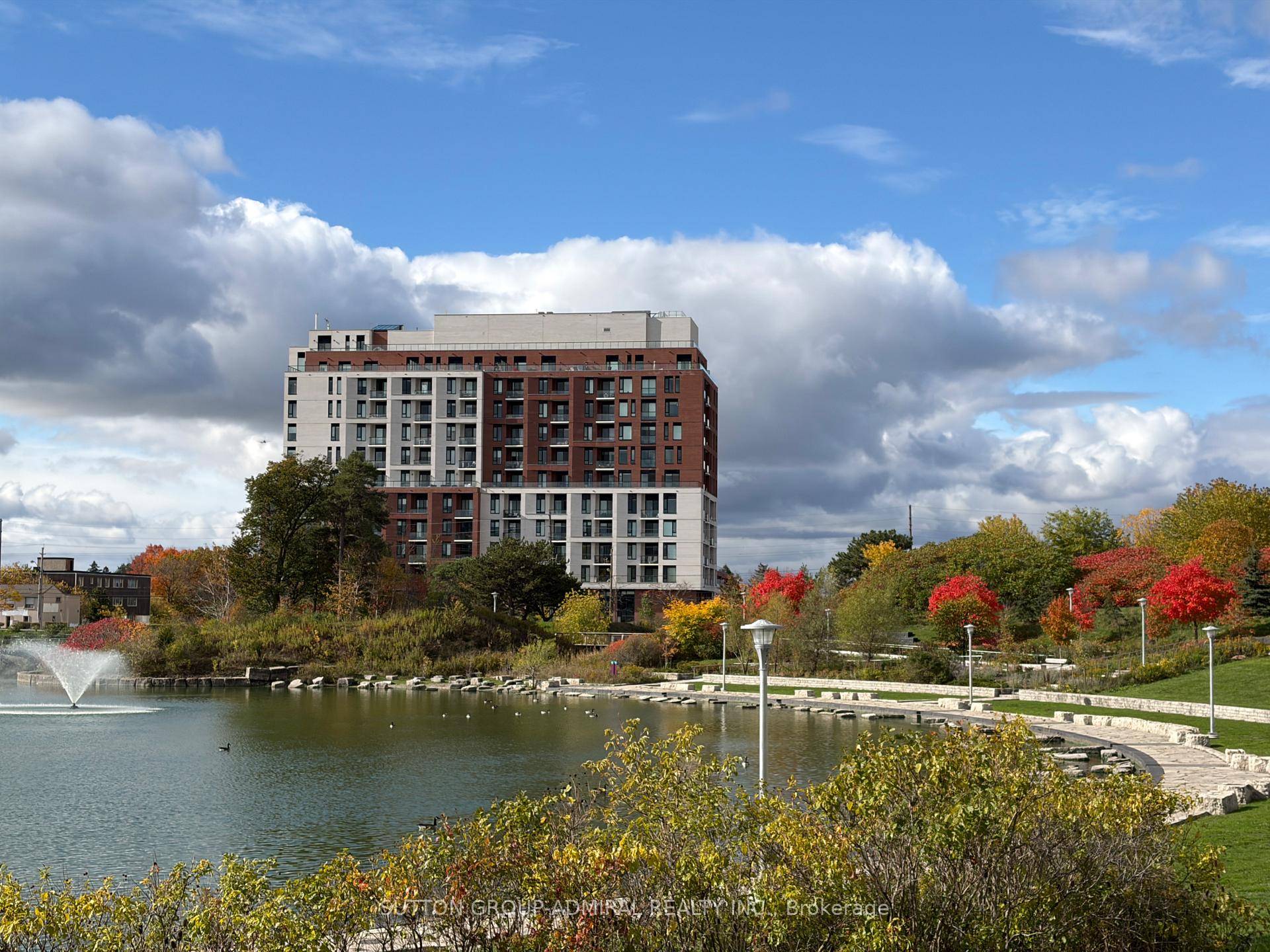 Immaculately Kept 1 1 Bedroom Unit Across From Downsview Park, 8ft High Ceilings, Upgraded Scratch amp ; Water Resistant Laminate Flooring Throughout, Scandinavian Inspired Kitchen Equipped With S S Appliances, ...