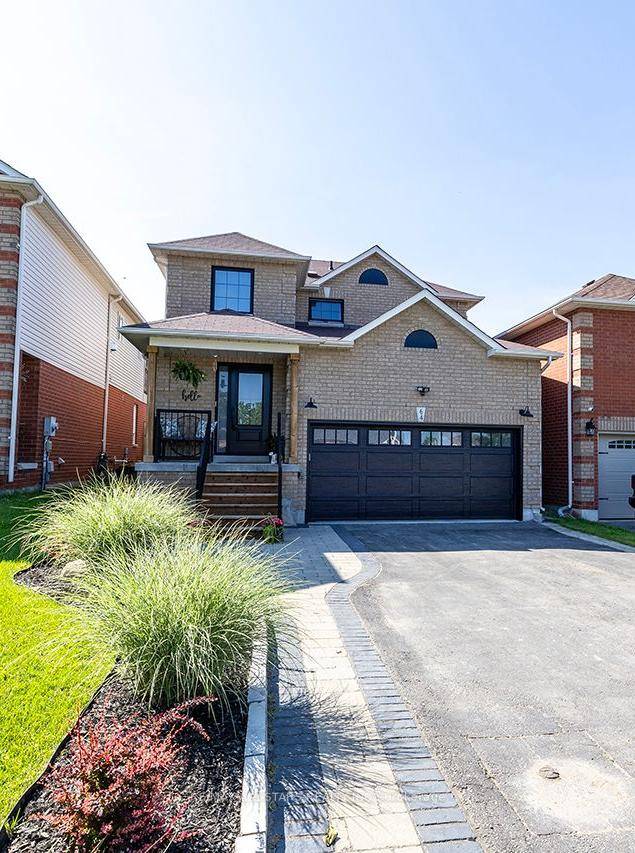 Absolutely Beautiful Family Home !
