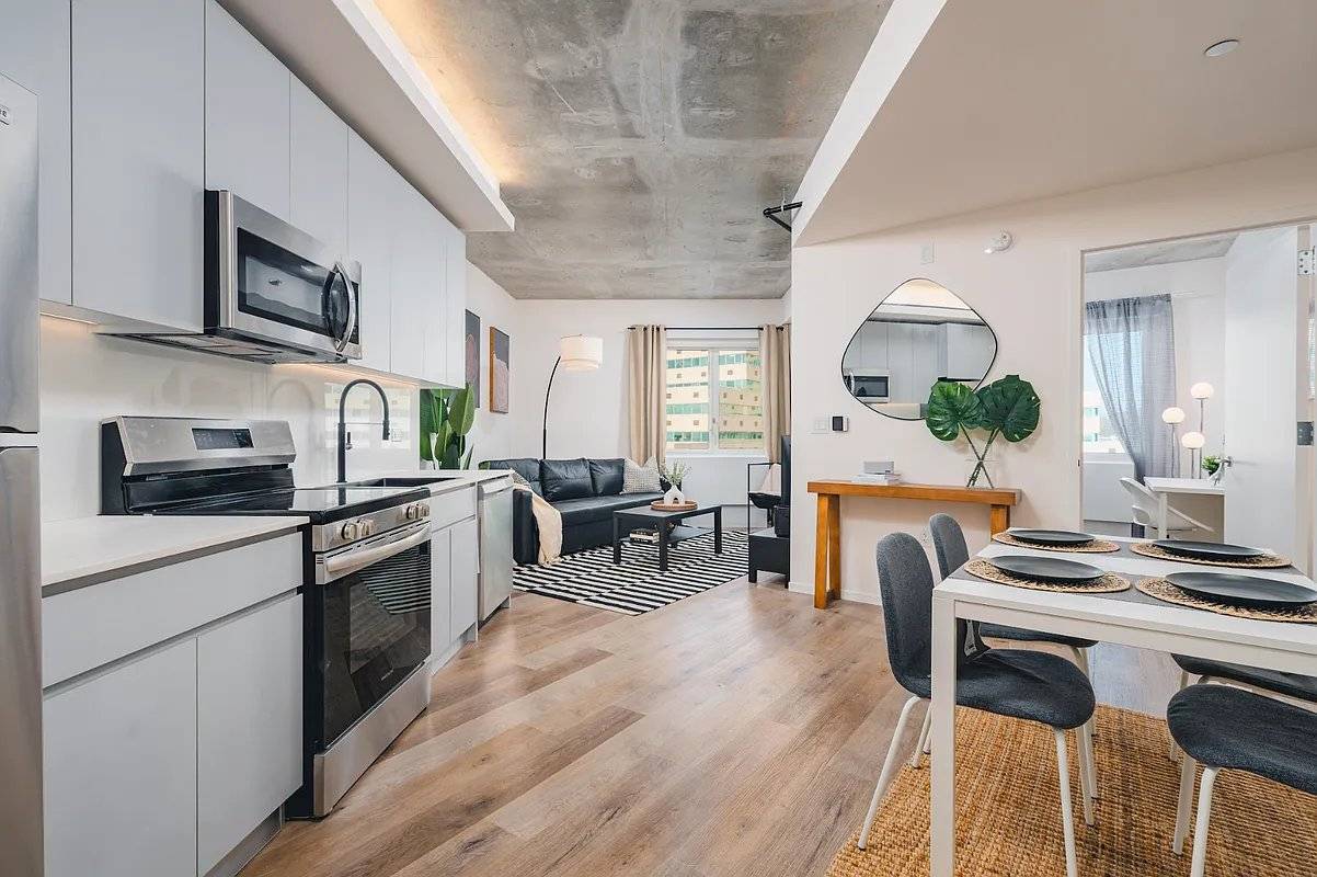 ONE BLOCK AWAY FROM FORDHAM UNIVERSITY FLEXIBLE MOVE IN DATES AVAILABLEDiscover The Arabella, a visionary new development nestled in the heart of Belmont, Bronx.