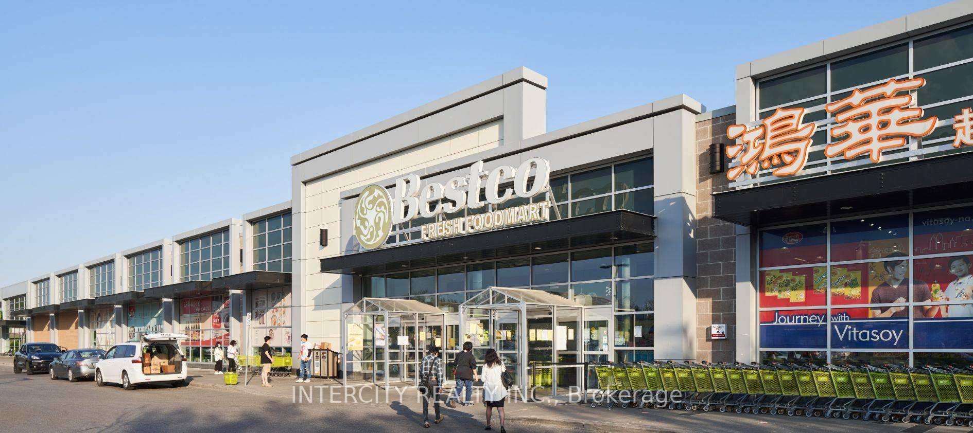Located On Brimley Road Just Minutes From The 401 Highway, Chartwell Shopping Centre Has Built A Longstanding Reputation For Its Great Services, Conveniences, And Ample Parking.