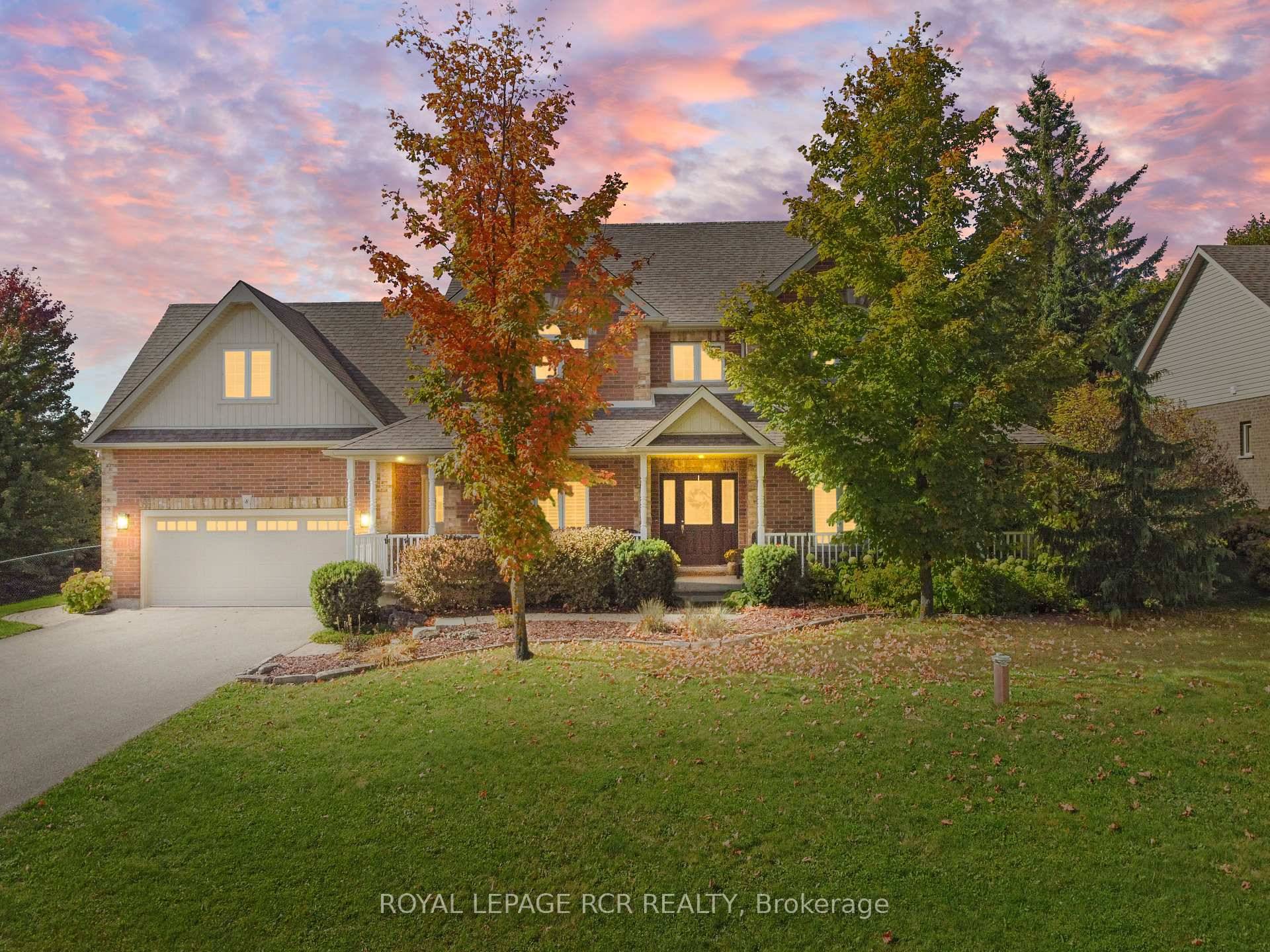 Perfectly set between Orangeville and Shelburne, this elegant home offers a lifestyle that balances space and convenience.