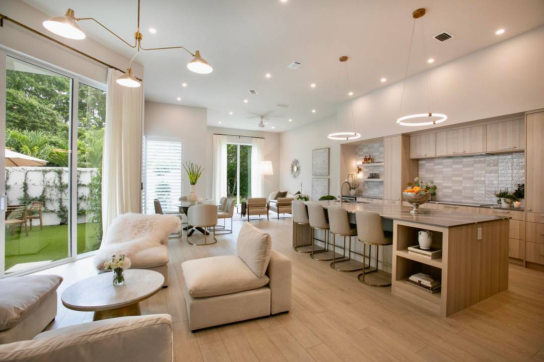 WITH A FULL GOLF MEMBERSHIP TO BALLENISLES COUNTRY CLUB, YOU CAN ENJOY THE SEASON IN AN UPSCALE FRESHLY REMODELED HOME WITH ALL NEW NEVER USED DESIGNER FURNITURE, TWELVE FOOT CEILINGS, ...