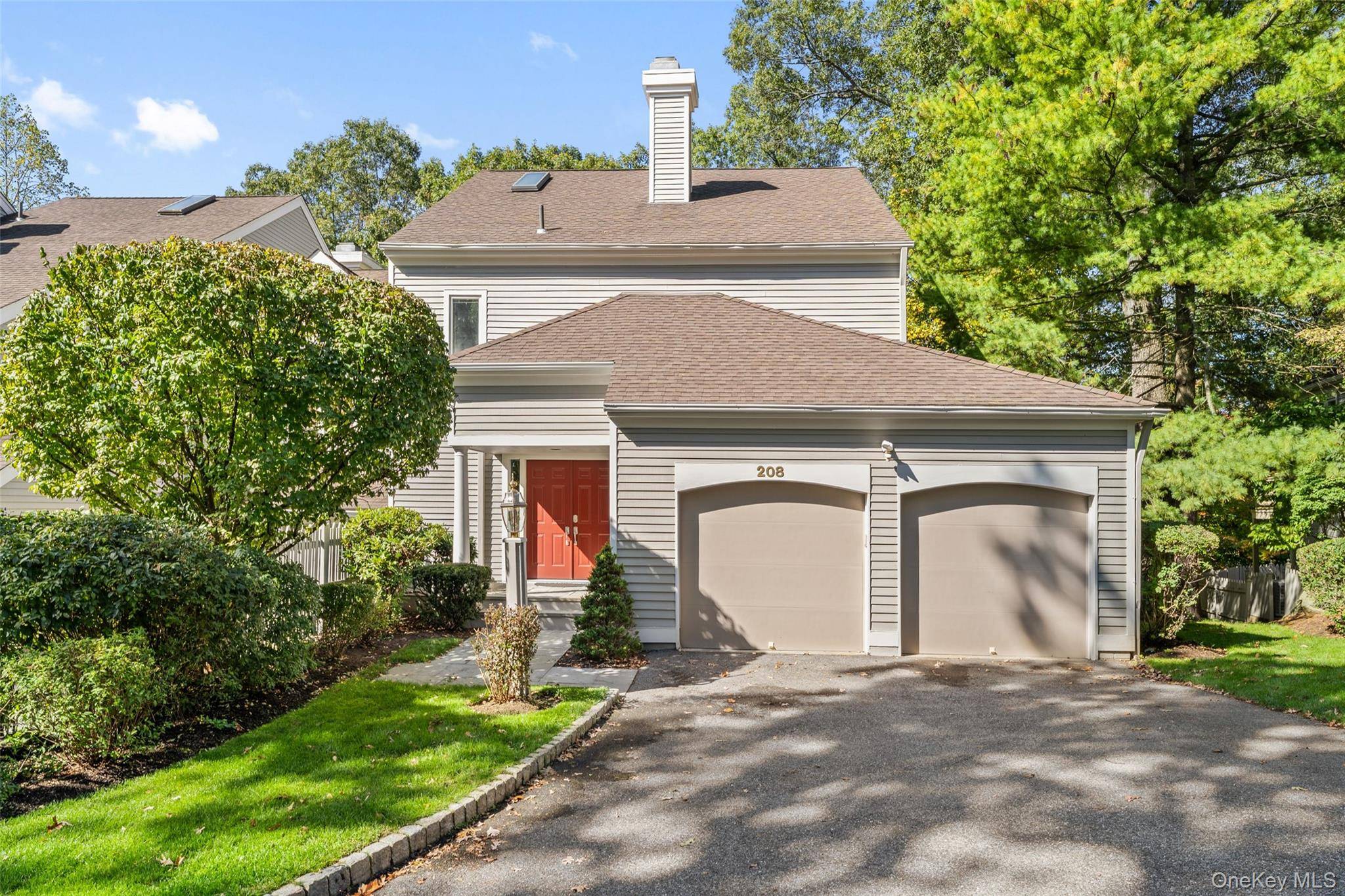 Never before available fabulous Greenwich end unit in Boulder Ridge, a desirable luxury townhome community located in the Ardsley School District.