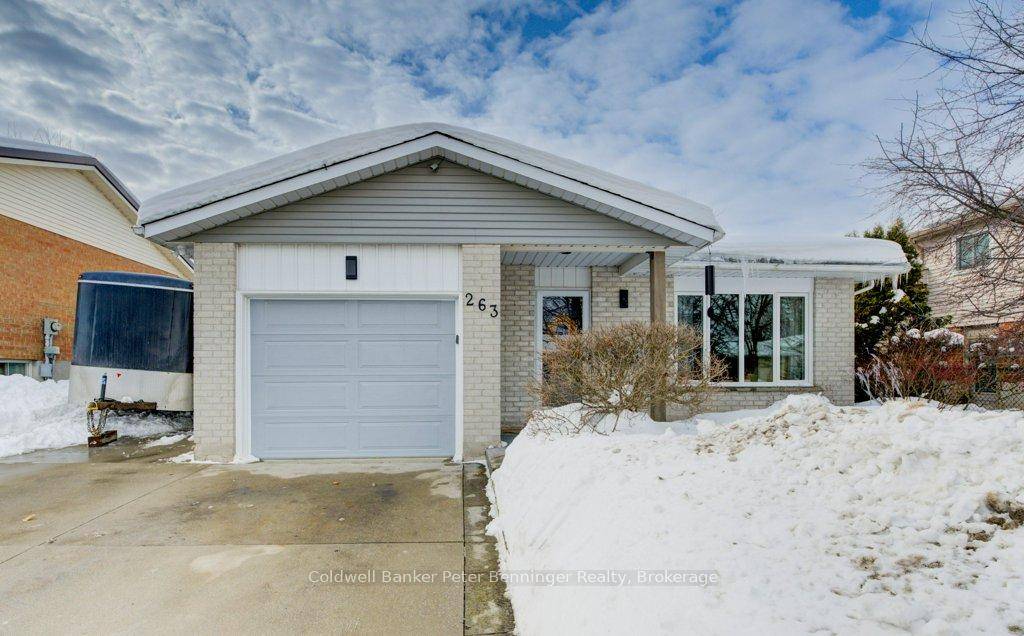 Welcome to this meticulously maintained 3 bedroom, 2 bathroom backsplit home located in the highly sought after neighbourhood of Lexington in Waterloo, ON.