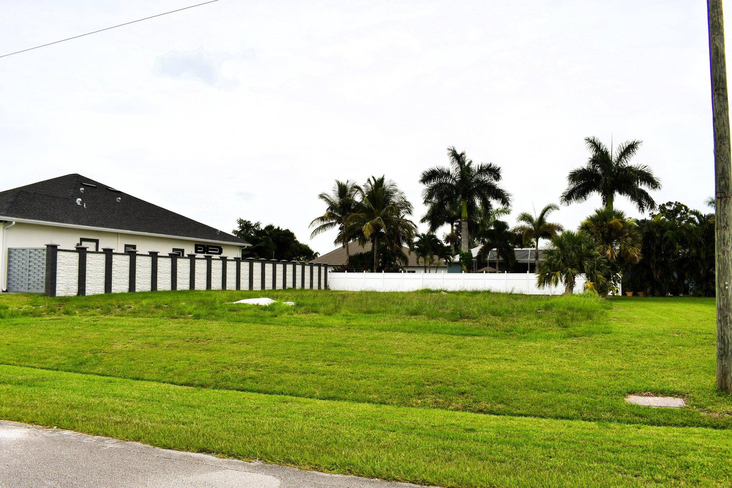 This incredible, unique lot in the highly desirable Tradition area offers the perfect mix of peace and convenience, with no HOA restrictions or fees !