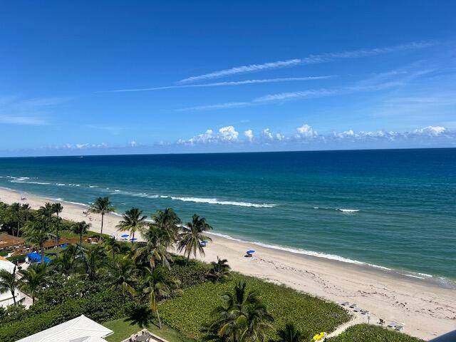 DIRECT OCEAN FRONT BUILDING WITH INTRACOASTAL AND CITY VIEWS.