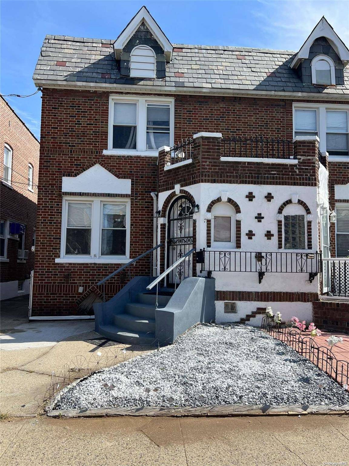 Welcome to your new home !