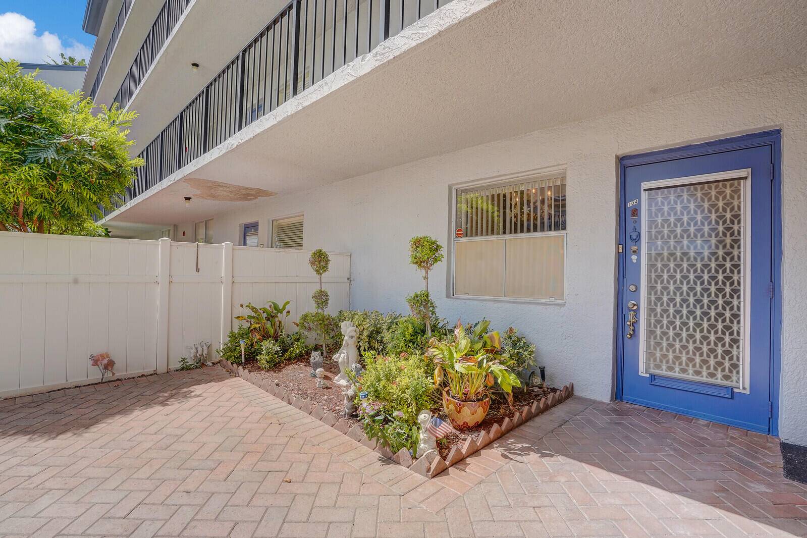 Desirable and spacious offering of a first floor condo in an attractive and private location.
