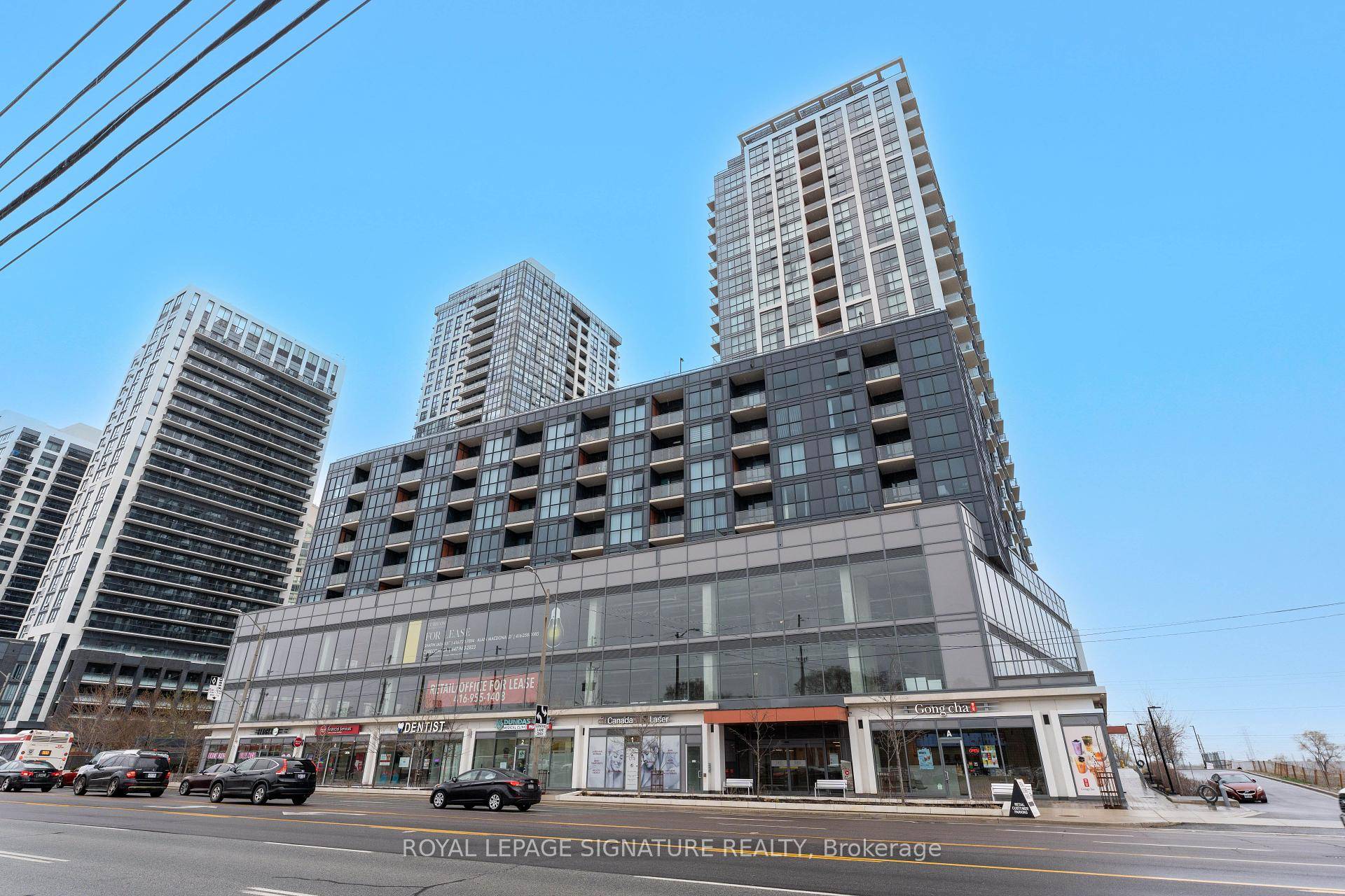 Spacious Two bedrooms plus Den Condo in Modern 4 Year Old Building Steps to Kipling Station !
