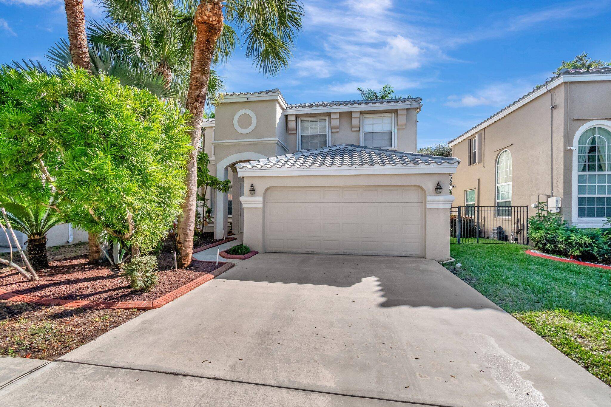 Brand New Roof 2025 This stunning two story home in the desirable Madison Green community of Wyndham Village offers over 2, 400 square feet of well designed living space.