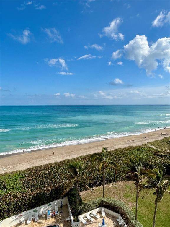 Live the luxurious lifestyle on Hutchinson Island.