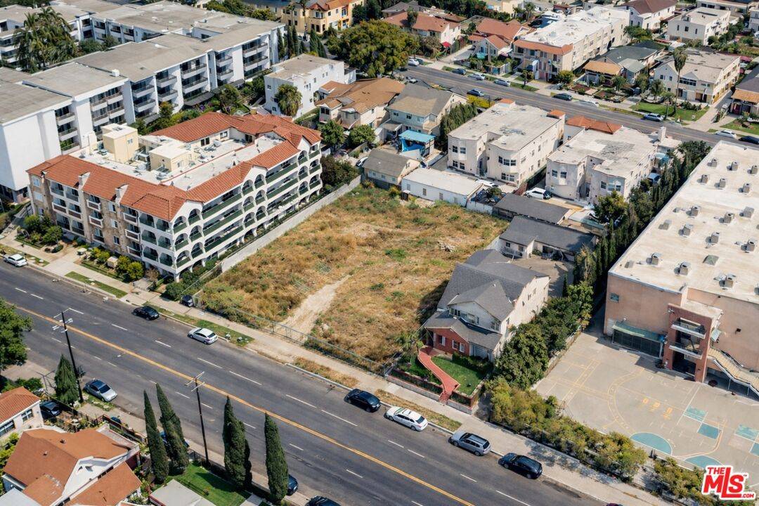 186  S Virgil Ave Mid Wilshire La