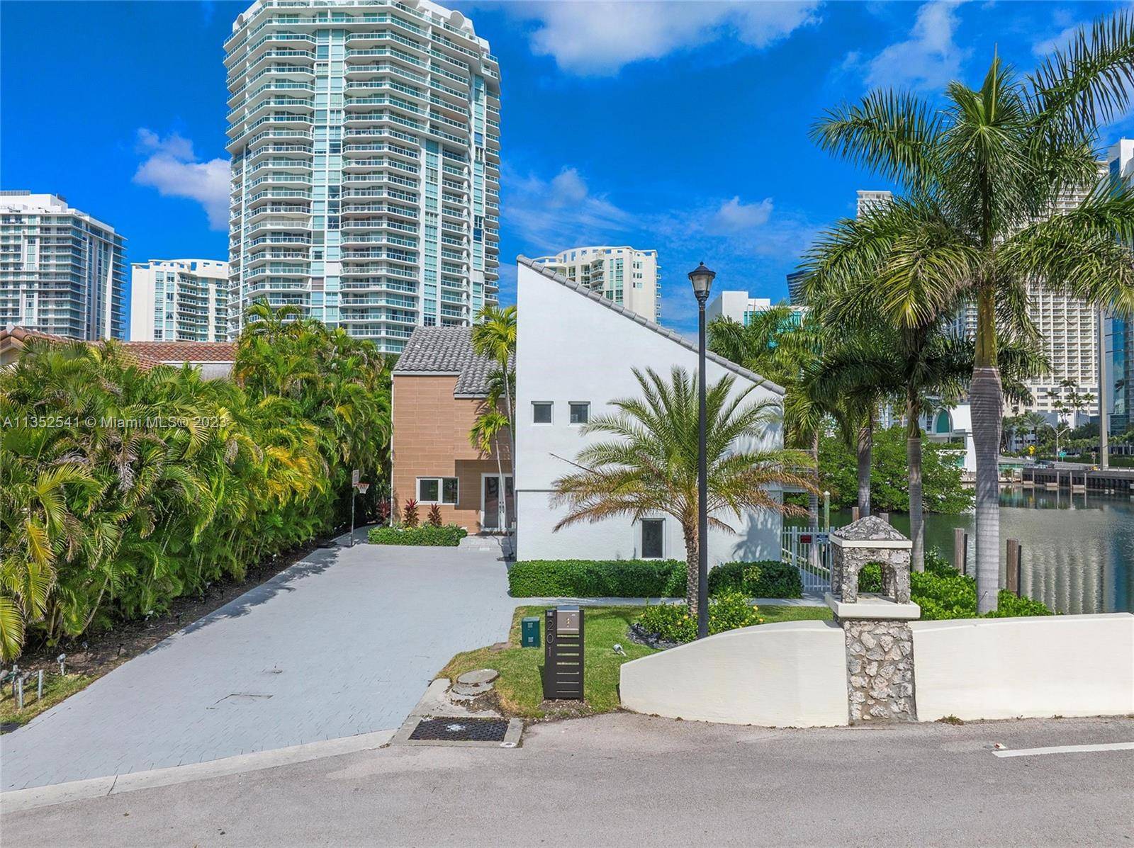 A DREAM HOME ! ! ! STUNNING NEW RENOVATIONS MODERN 4 BED 3 BATH HOME SITTING ON THE INTERCOASTAL.