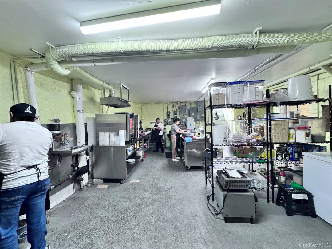 Busy Location. Previously operated as a cafe restaurant.