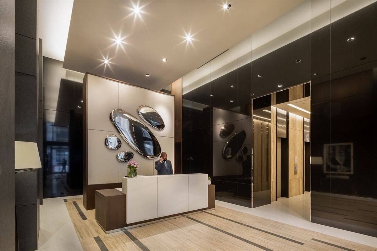 Welcome to 277 Fifth Avenue, located in the heart of NoMad and designed by Internationally Acclaimed Architect, Rafael Vinoly.