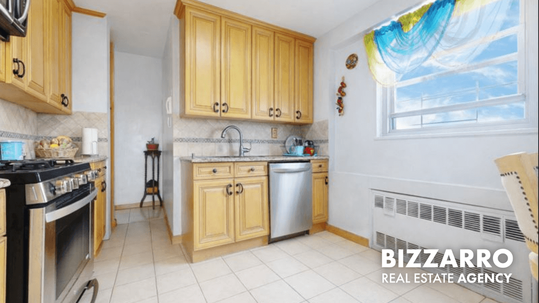 Two Beds and a Balcony at the Executive Towers !