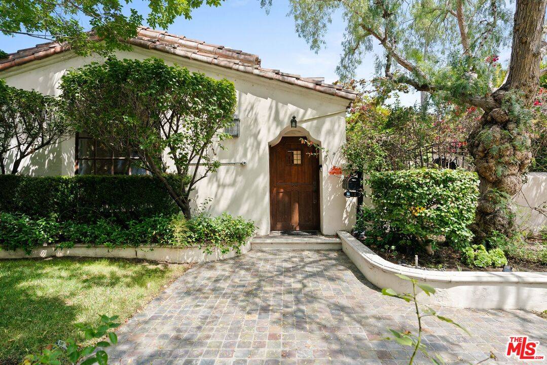 312 El Camino Dr 4BR Beverly Hills La