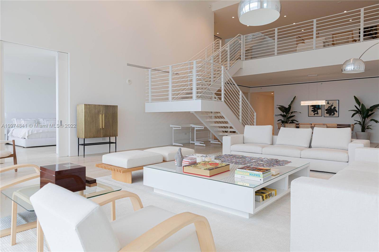 Experience the LEGENDARY FOUR SEASONS LIFESTYLE from this one of a kind OCEAN TO BAY TRIPLEX PENTHOUSE at The Surf Club.
