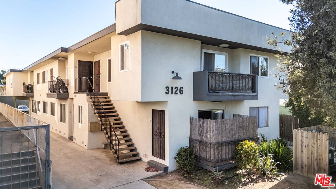 3126 S Canfield Ave 14BR La