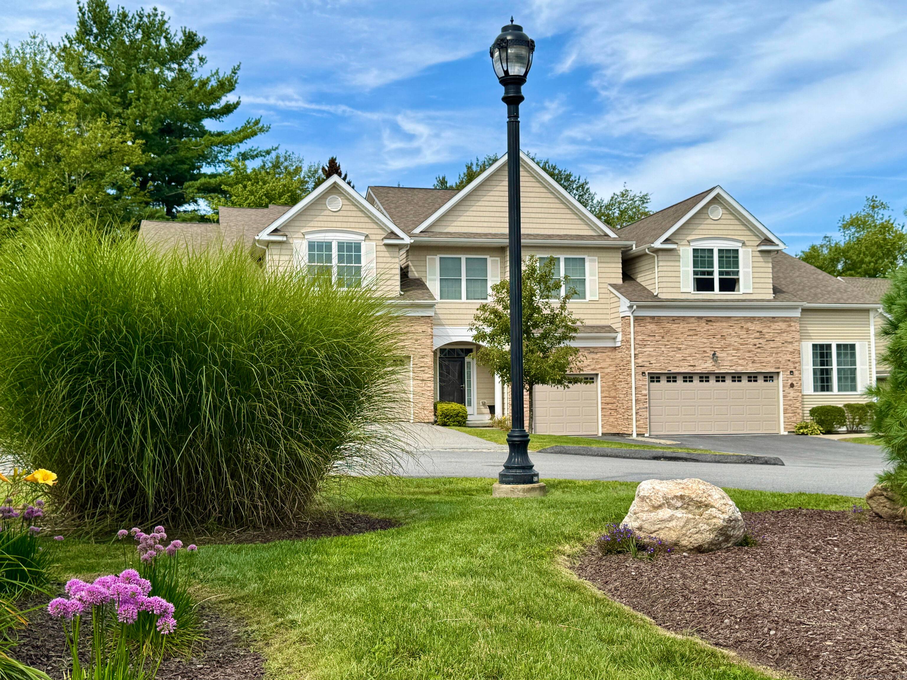 Now available at Hunter's Chase in Litchfield, this distinguished Pimlico style residence, features a newer reimagined open floor plan, and offers 3 bedrooms and 3.