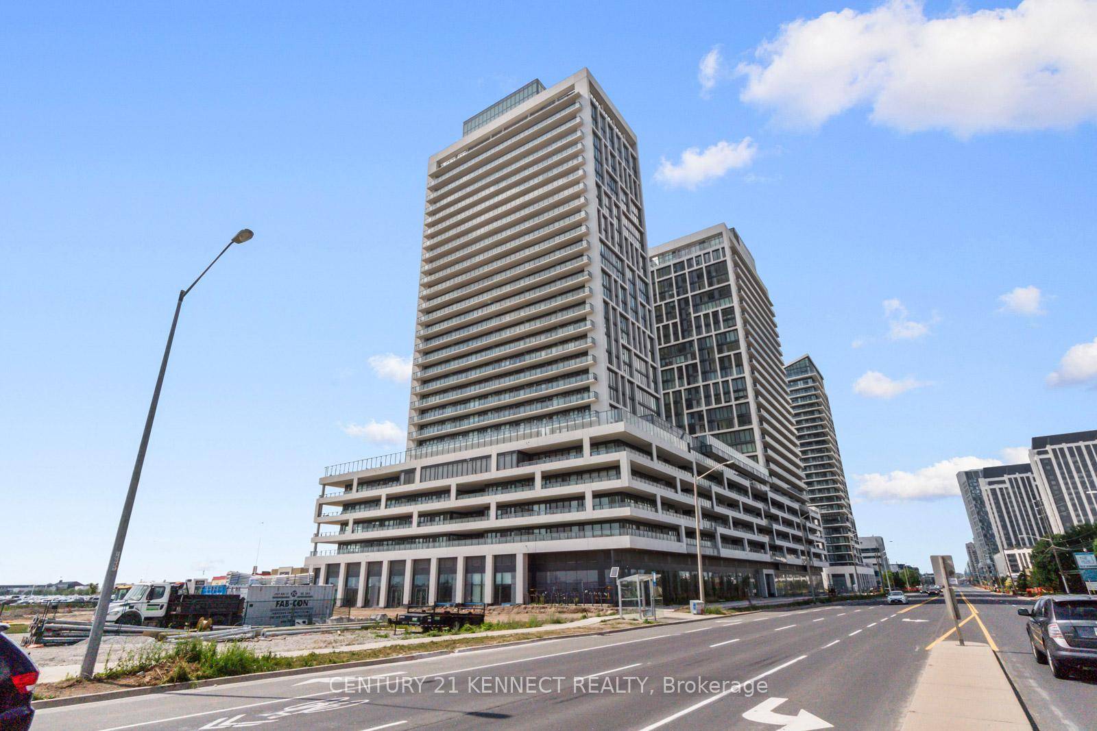 Absolutely Stunning amp ; Spacious Luxury Condo for Lease Brand New amp ; Never Lived In !