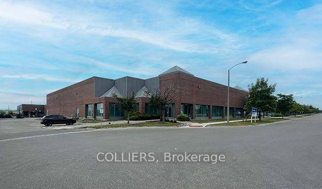 Situated at the end of a quiet cul de sac, this clean and functional industrial unit offers a bright, spacious warehouse with impressive 22' clear ceilings, providing exceptional storage and ...