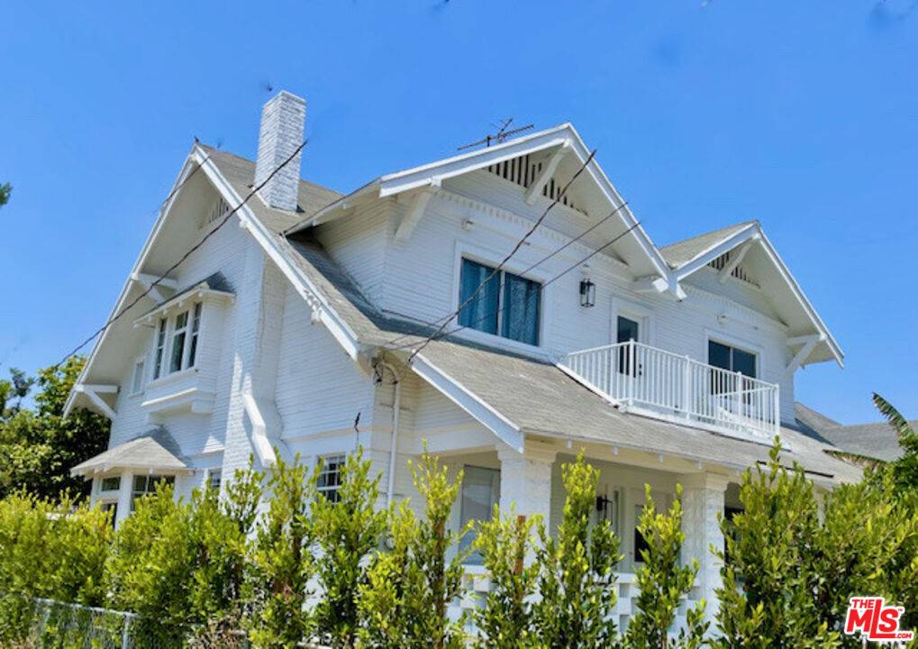 1157 Irolo St 6BR La