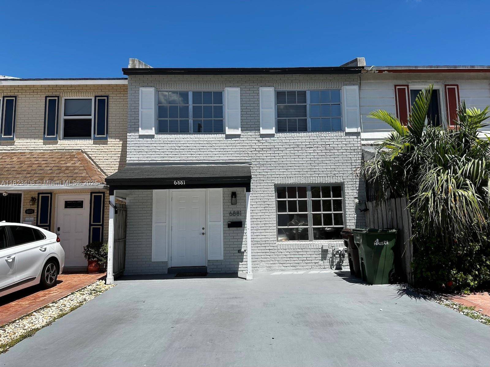 Excellent opportunity to own 3 bed 2 bath, this beautiful lakefront two story townhouse in the very desirable area of West Hialeah.