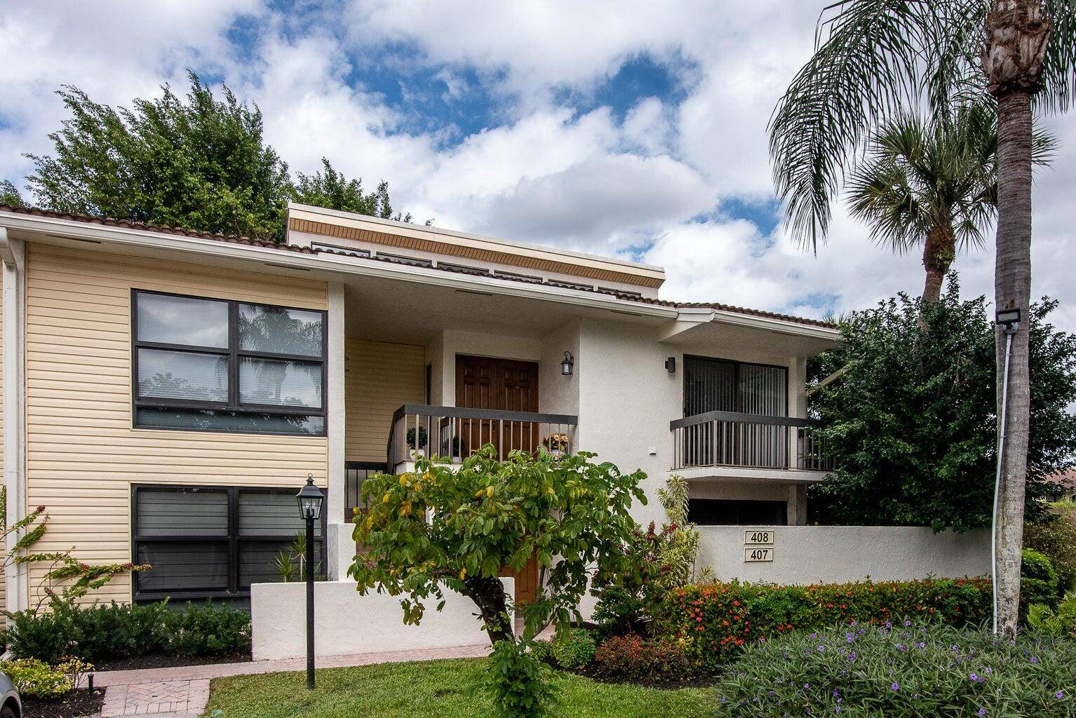 A 2nd floor experience offering stunning water views, great room ceilings 1st fl units don't have this warm elegant wood floors throughout no bedroom carpets, renovated, rare corner condo.